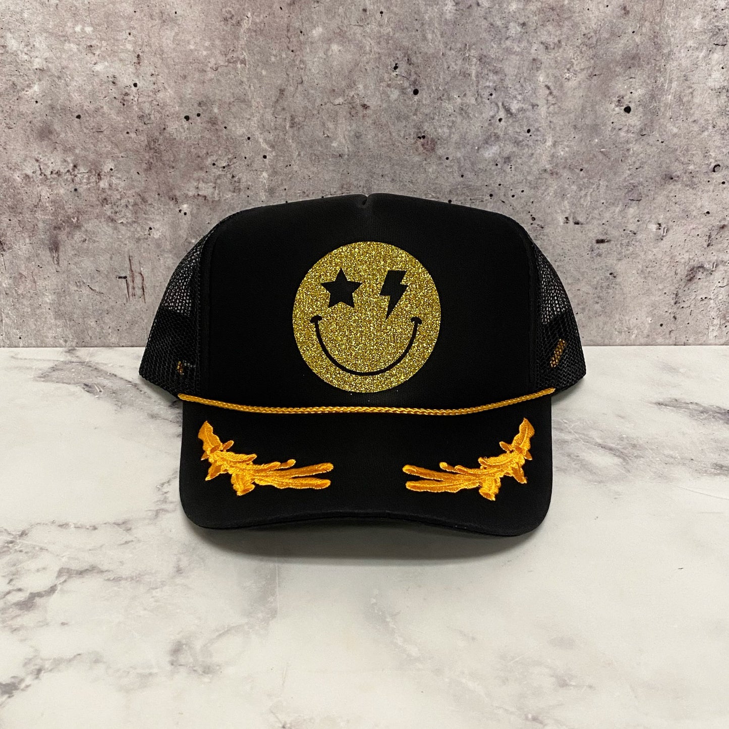 Star Bolt Smiley Trucker Hat