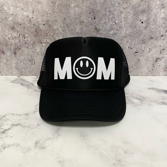 MOM Smiley Trucker